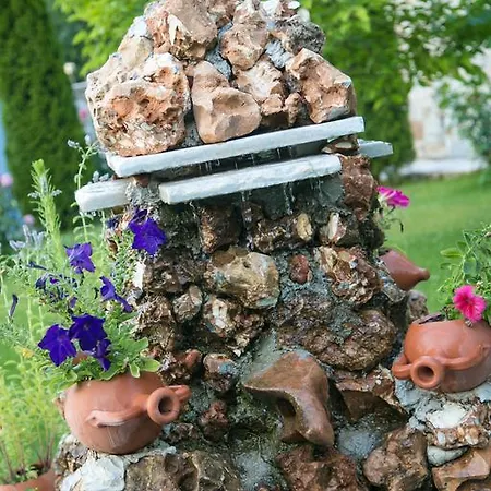 Neromylos