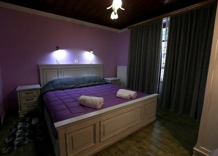 Pensión Neromylos 4*