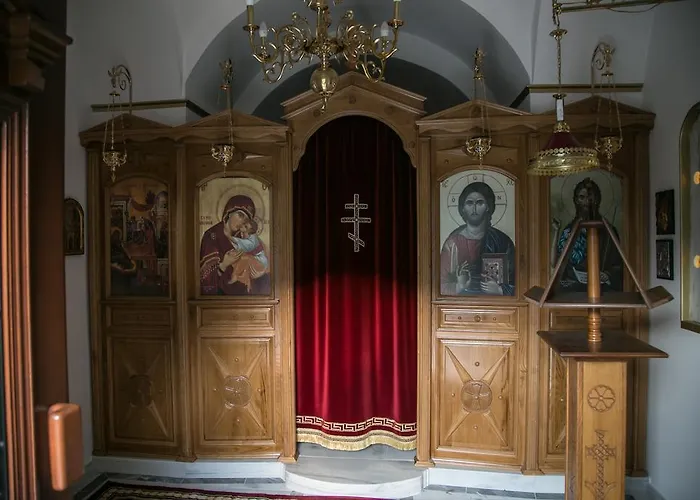 Pensión Neromylos 4*